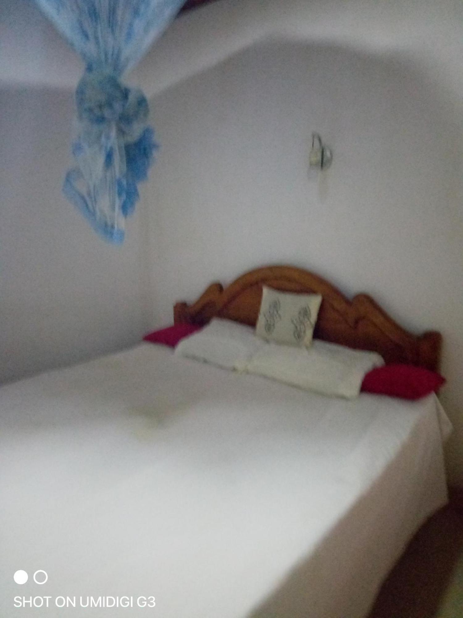 Milan Home Stay Ella Habitación foto